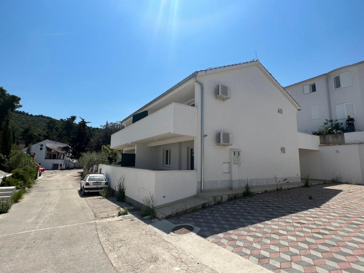 Villa Nikola Necujam Exterior photo